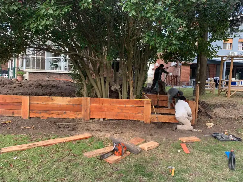 Tablestacadas en quebracho 11