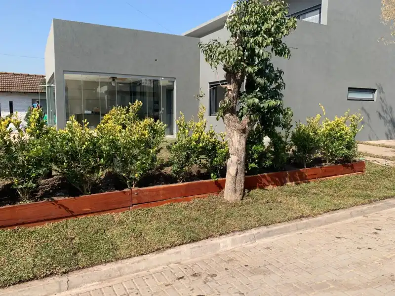 Tablestacadas en quebracho 1